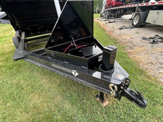 New 2025 Diamond T 83x14 14K Telescopic w/ Hydraulic Jack Dump Trailer