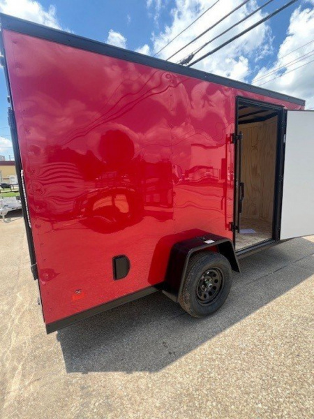 New 2025 Darkhorse Cargo 6x12 3k 2500 Series Cargo / Enclosed Trailer