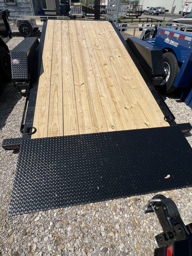 New 2025 Liberty Trailers 83x22 (16+6) 16k Rated Split Deck