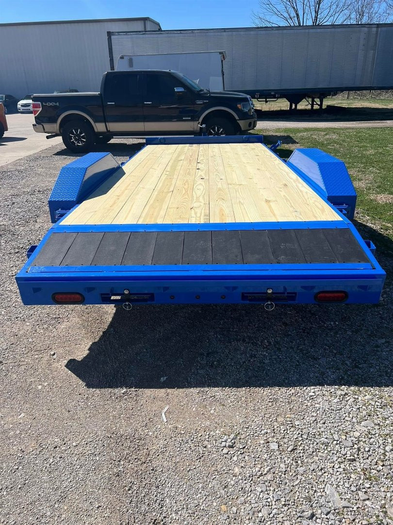 New 2025 LIBERTY 83X18 (16+2) 7K Rated Car Hauler