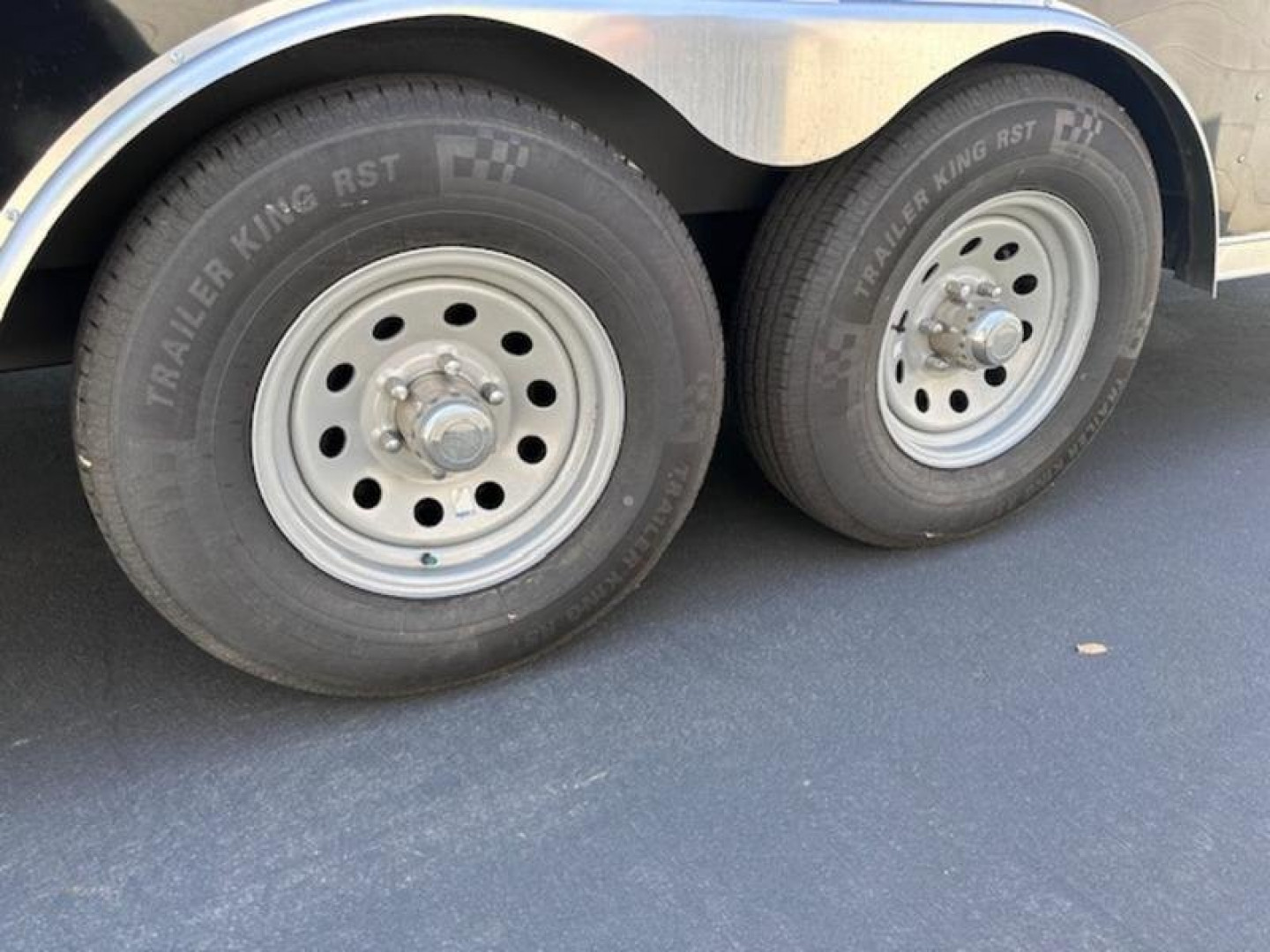 New 2022 8.5x28 Vintage Race Trailer