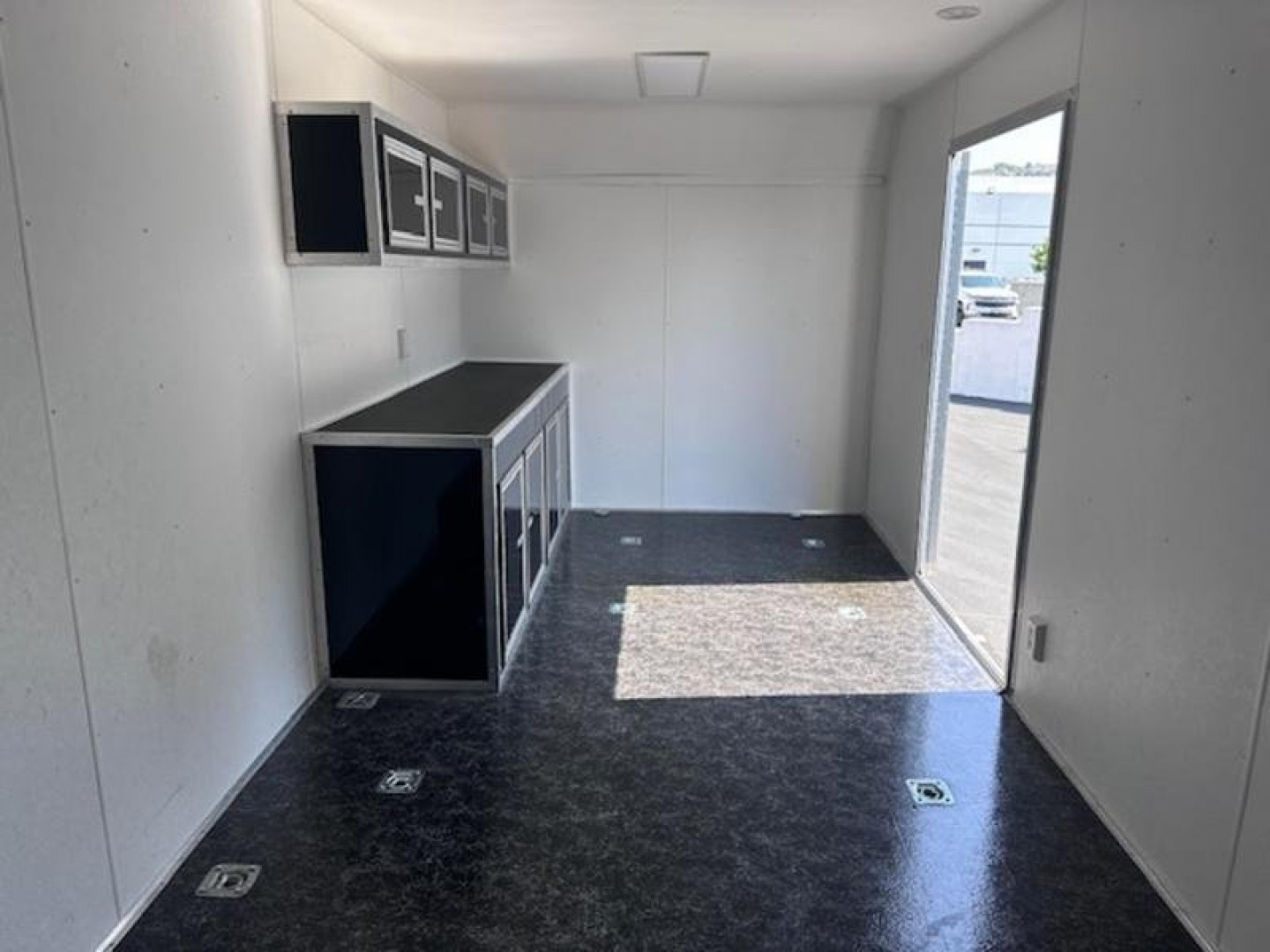 New 2022 8.5x28 Vintage Race Trailer