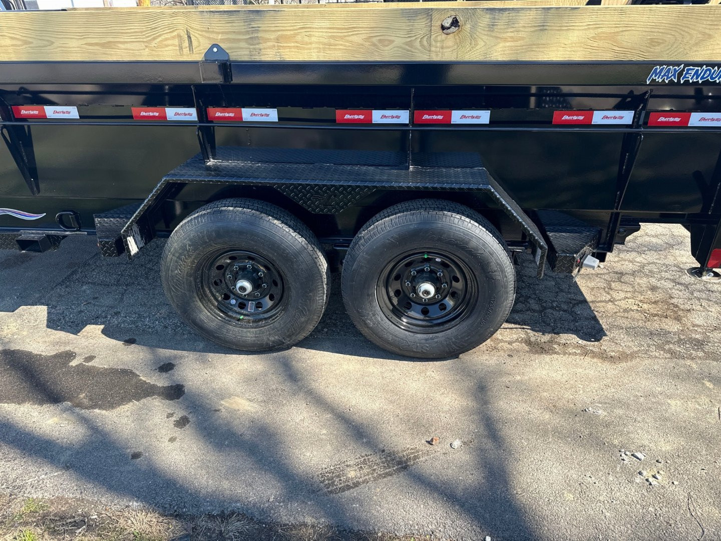 New 2025 Liberty Trailers 83x14 Low Pro Dump 14k Rated Telescopic