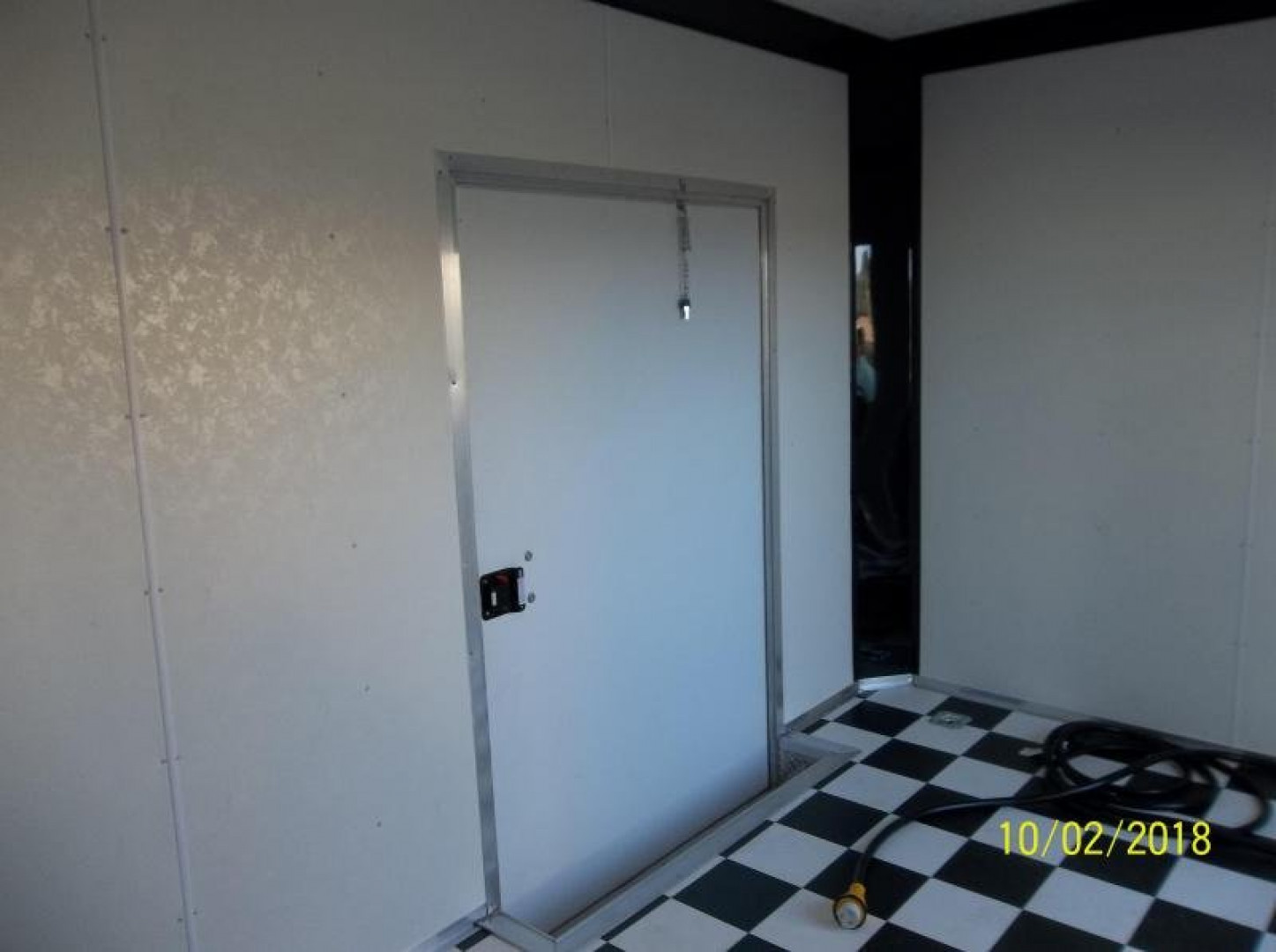 New 8.5 x 34 TR3 Car / Racing Trailer