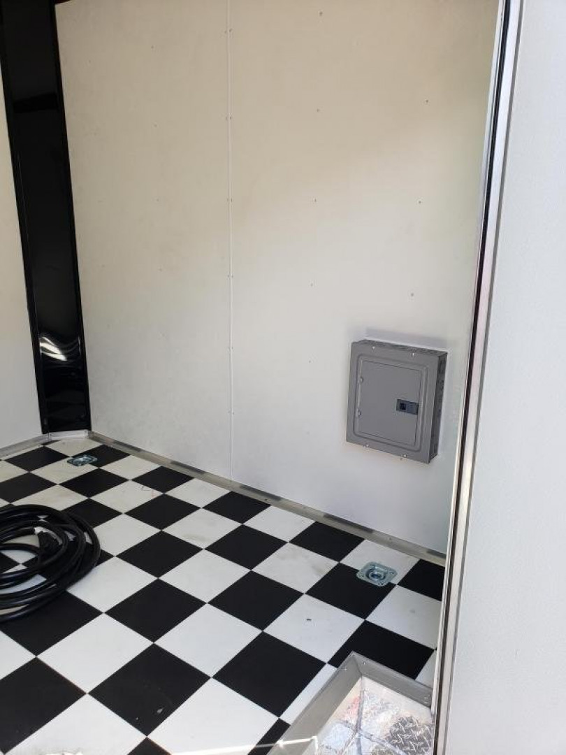 New 8.5 x 34 TR3 Car / Racing Trailer