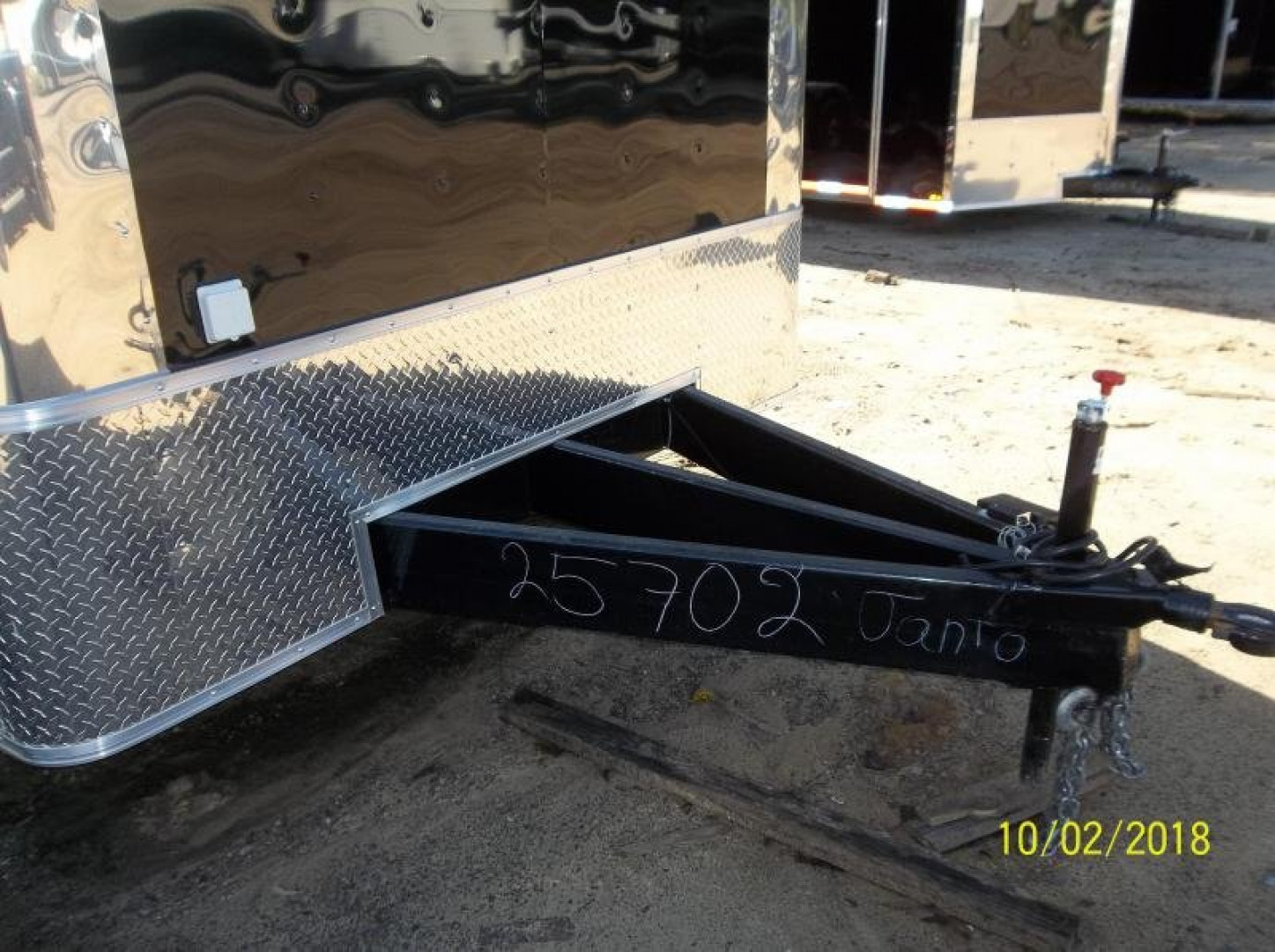 New 8.5 x 34 TR3 Car / Racing Trailer