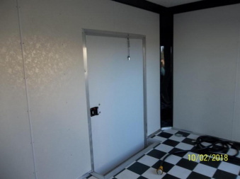 New 8.5 x 34 TR3 Car / Racing Trailer