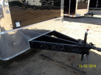 New 8.5 x 34 TR3 Car / Racing Trailer