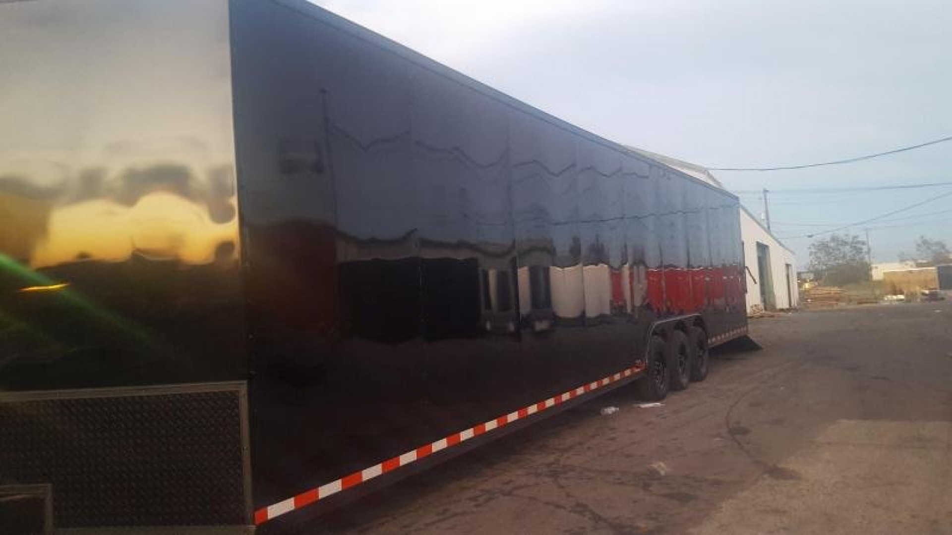 New 8.5 x 34 TR3 Car Hauler