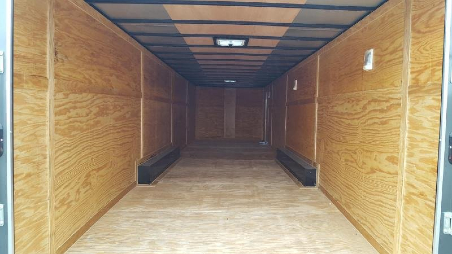 New 8.5 x 34 TR3 Car Hauler