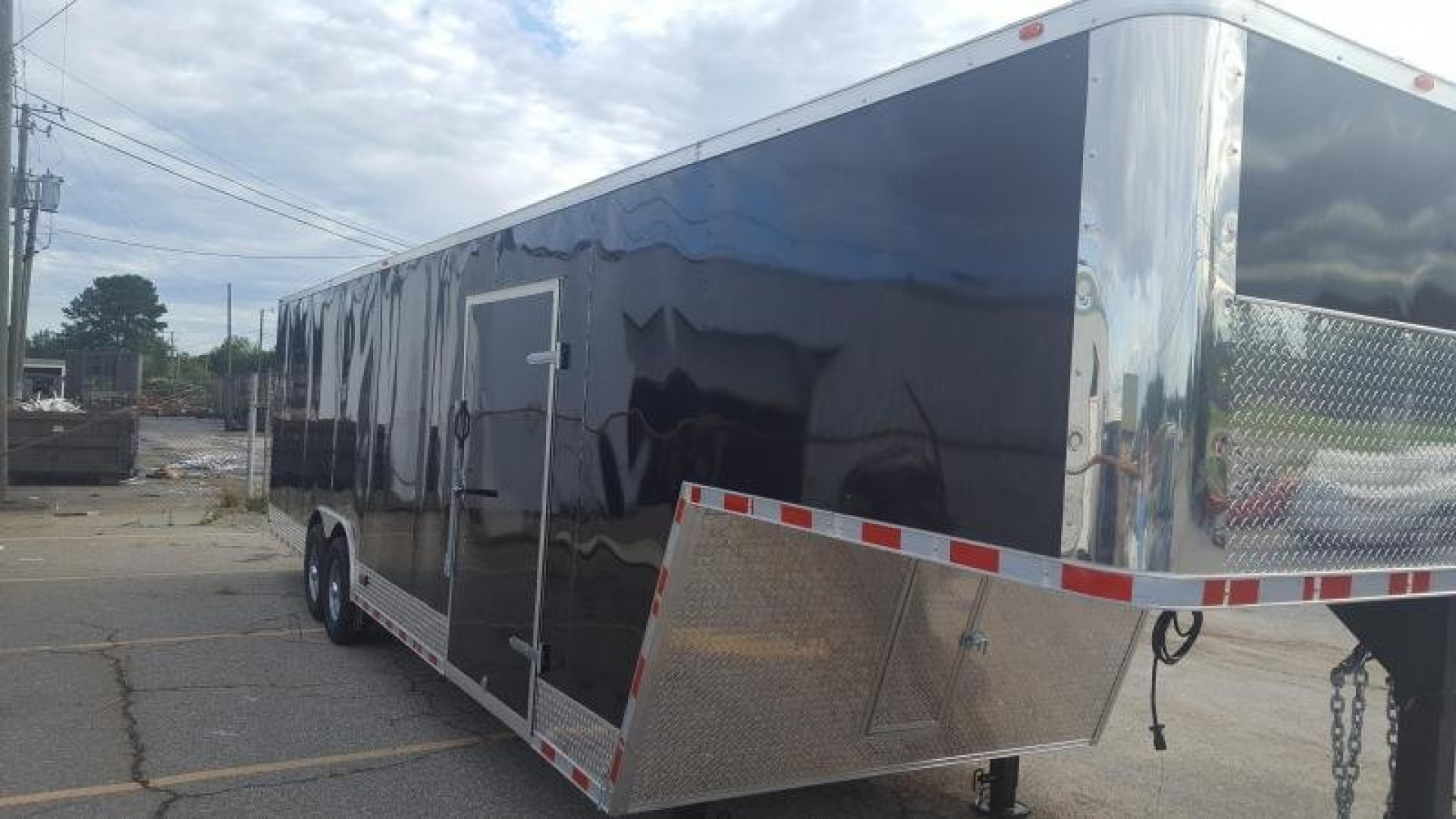 New 34 GN Car Hauler