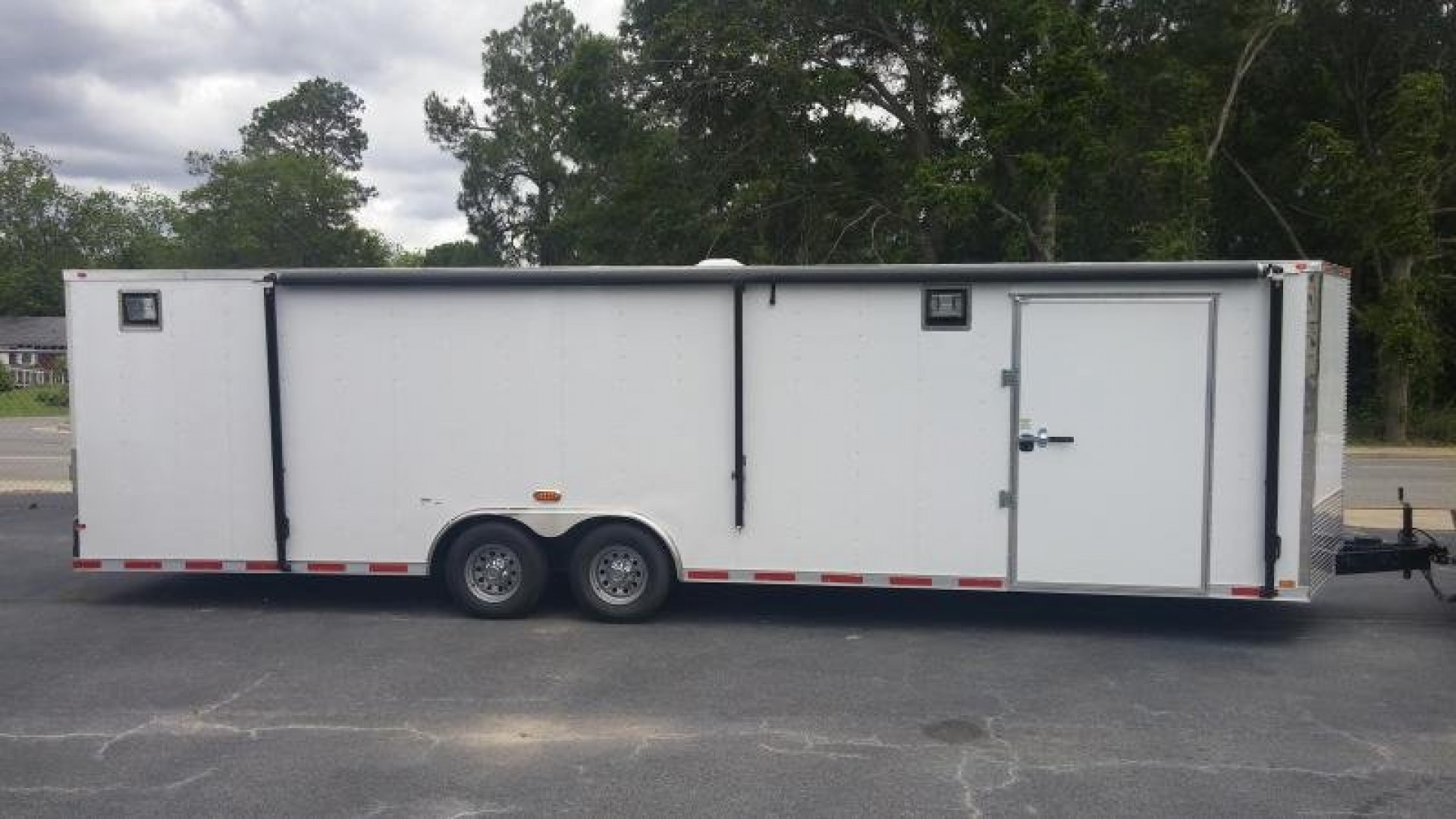 New 8.5 x 28 TA3 Car / Racing Trailer