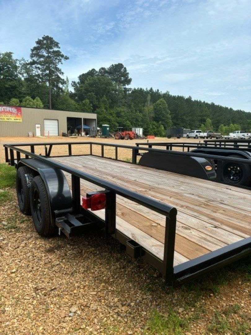 New 2025 Long Run Trailers 82''x18' Tandem Axle Pipe Top Utility Trailer