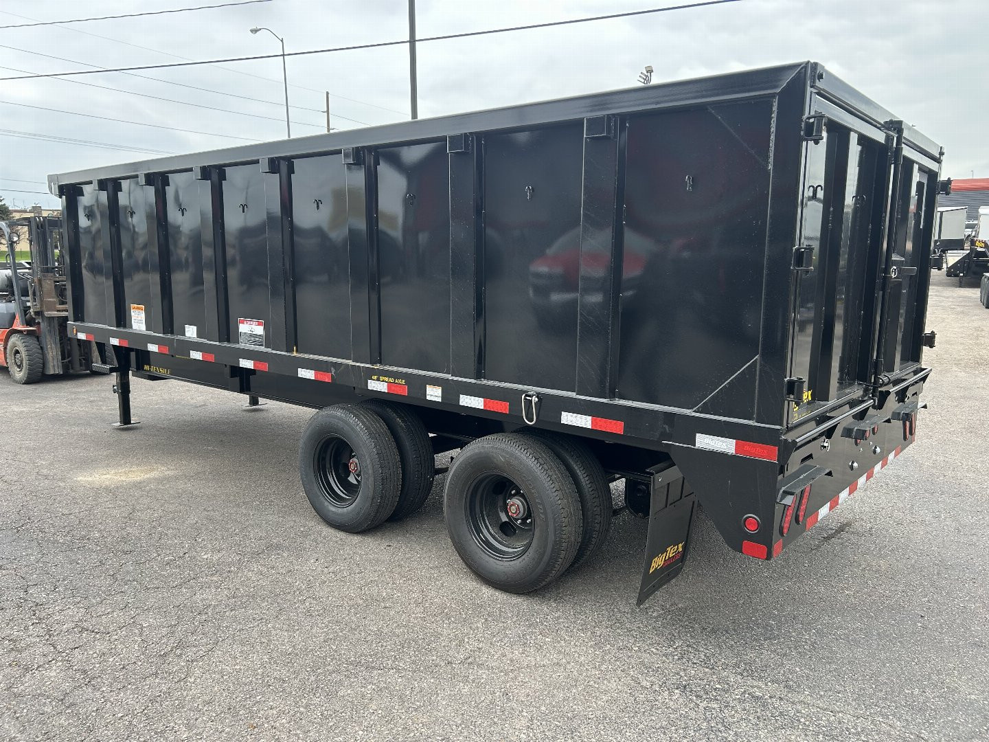 New 2026 Big Tex Trailers 25DU-20BK8SIR Dump Trailer