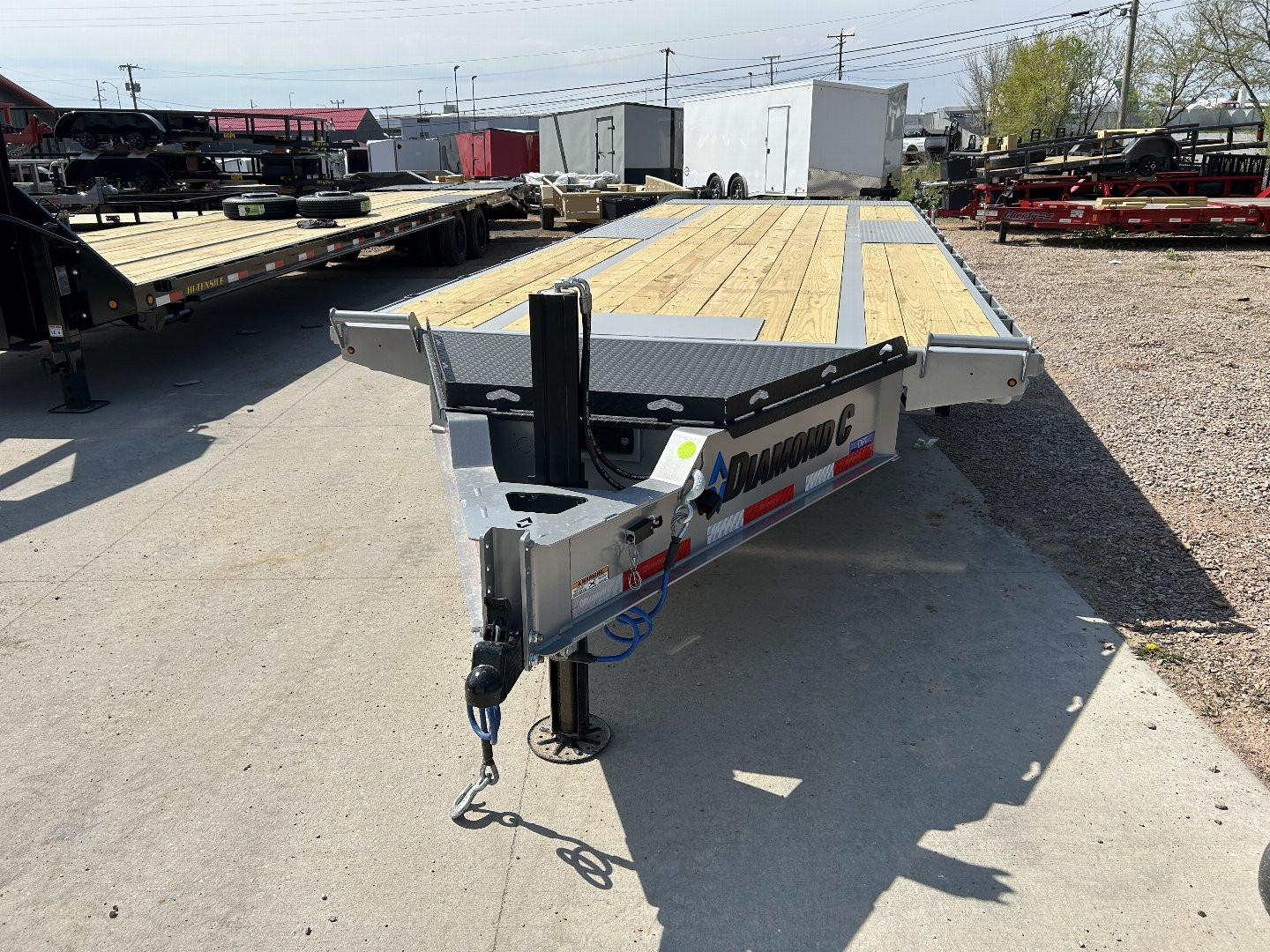 New 2025 Diamond C Trailers DET207 24X102 Tilt Trailer