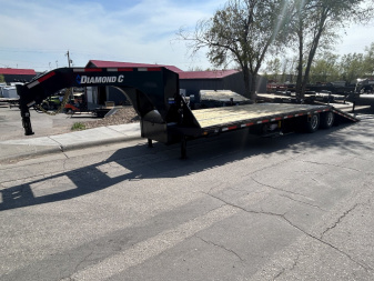 New 2025 Diamond C Trailers FMAX212 HDT 32X102 Flatbed Trailer