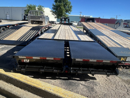 New 2025 PJ Trailers LD352 Flatbed Trailer