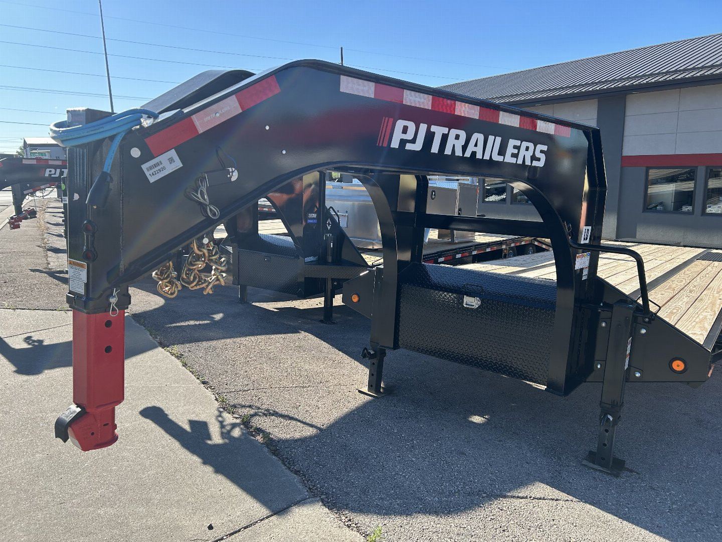 New 2025 PJ Trailers LD402 Flatbed Trailer