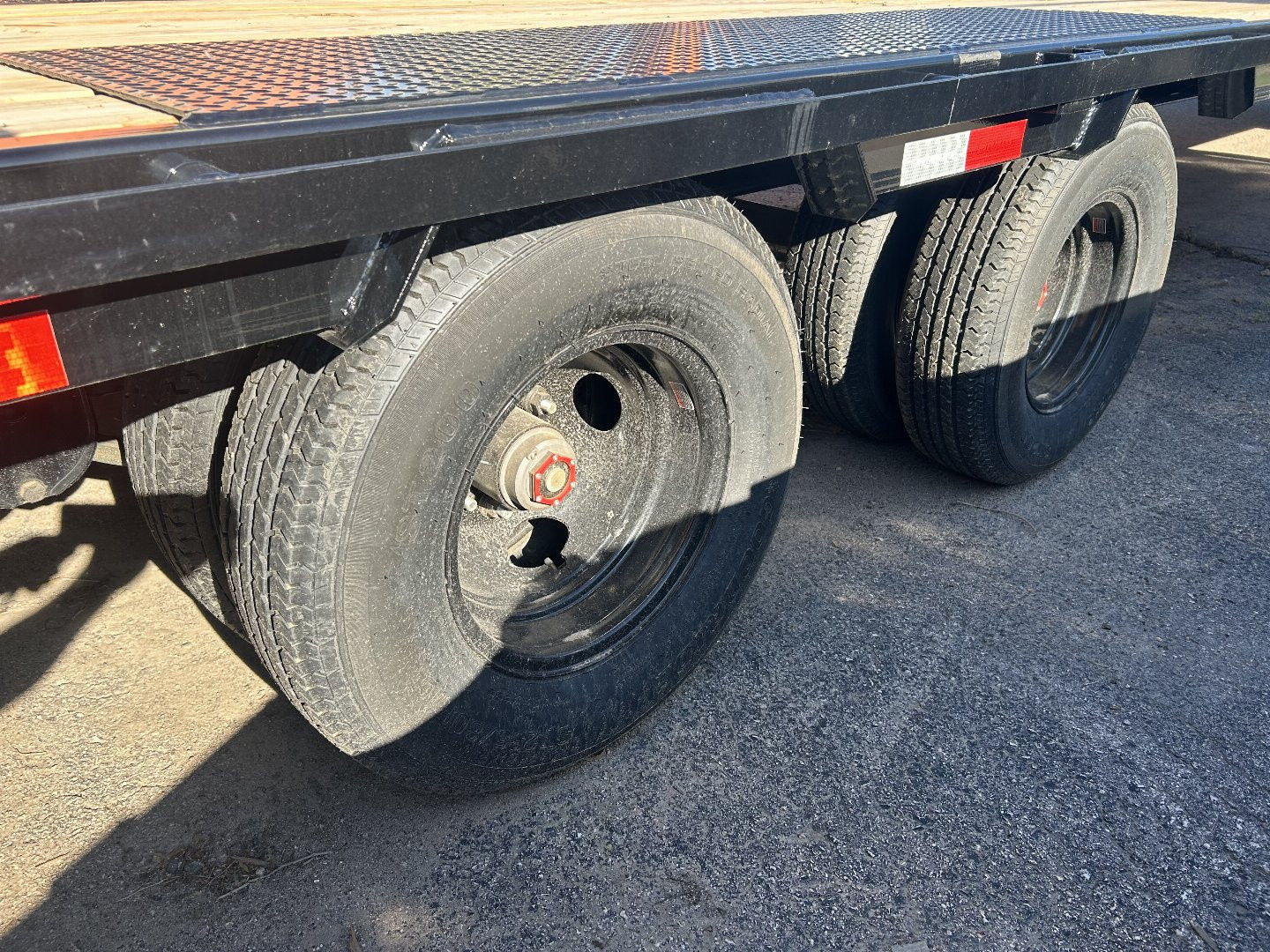 New 2025 PJ Trailers LD402 Flatbed Trailer