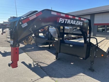 New 2025 PJ Trailers LD402 Flatbed Trailer