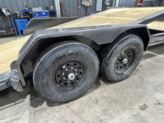 New 2025 Diamond C Trailers HDT207 24X82 Tilt Trailer