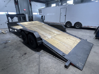New 2025 Diamond C Trailers HDT207 24X82 Tilt Trailer