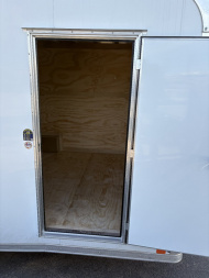 New 2025 United Trailers UAT-8.516TA52 Aluminum Cargo / Enclosed Trailer