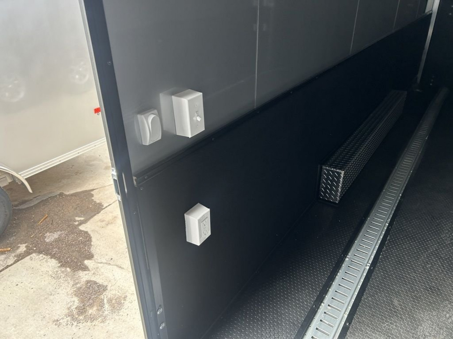 New 2025 ALCOM Stealth 8.5x24SCH ALL ALUMINUM Cargo / Enclosed Trailer