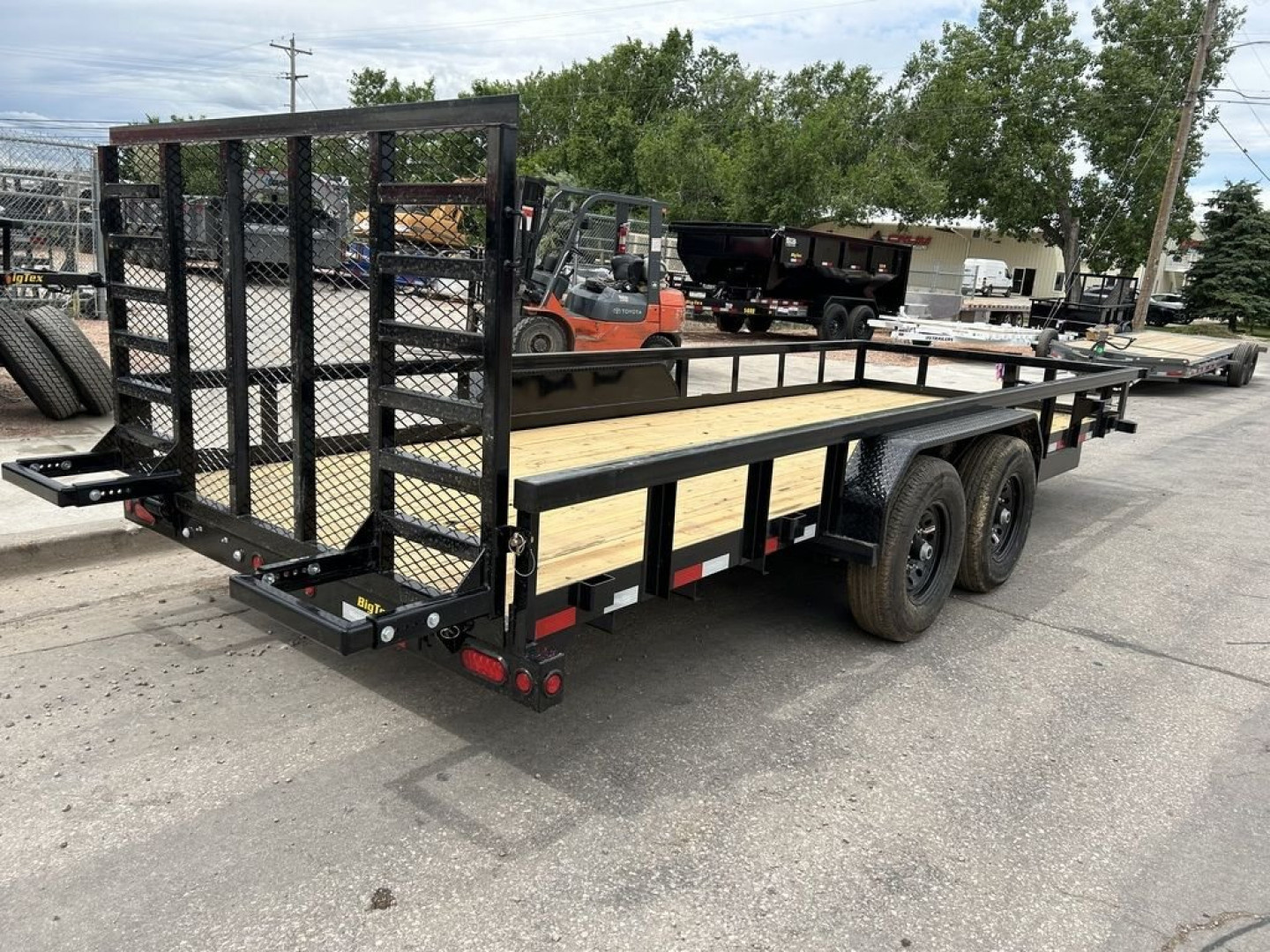 New 2025 Big Tex Trailers 14PI 20' Equipment Trailer