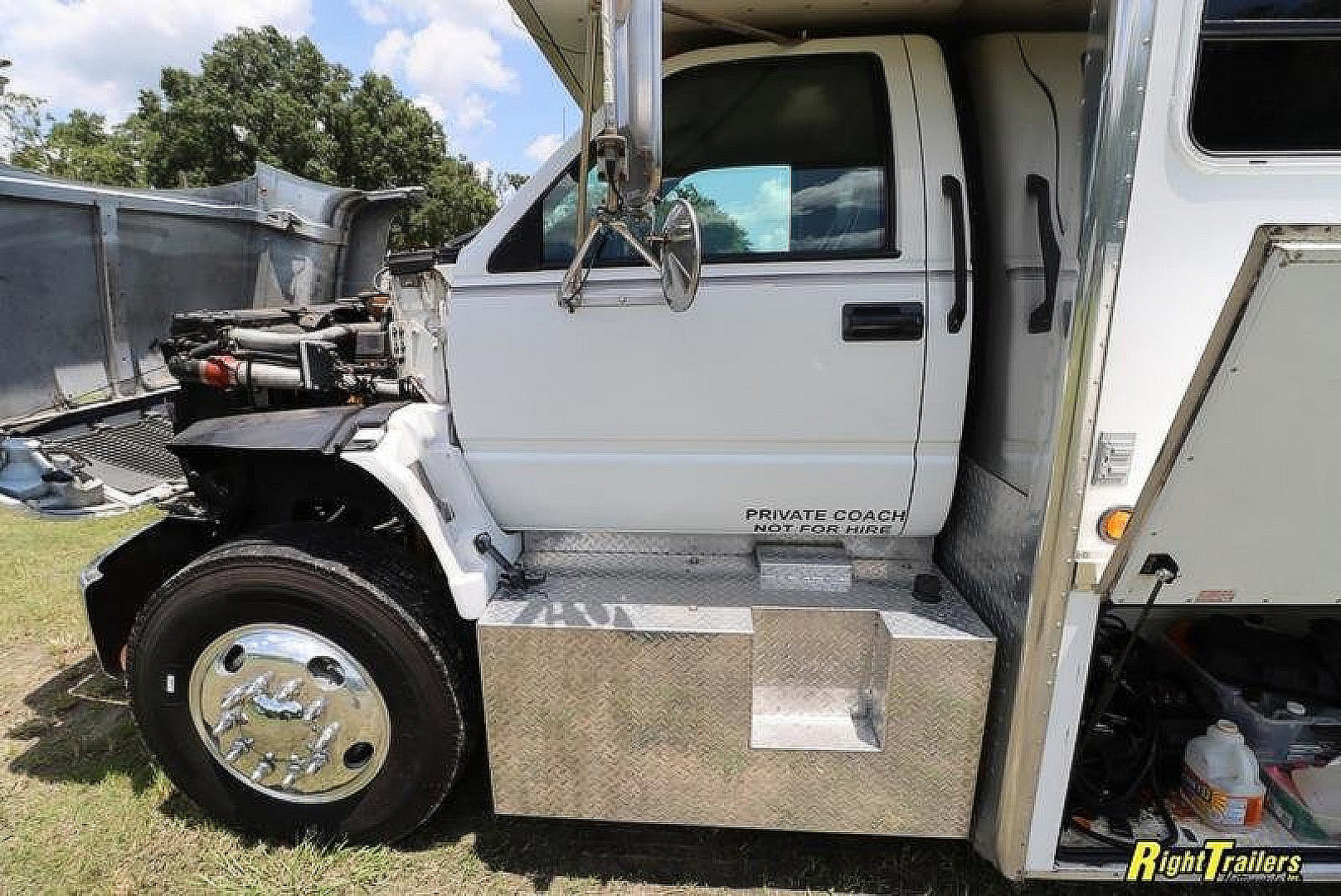 Used 2000 GMC MOTORCOACH