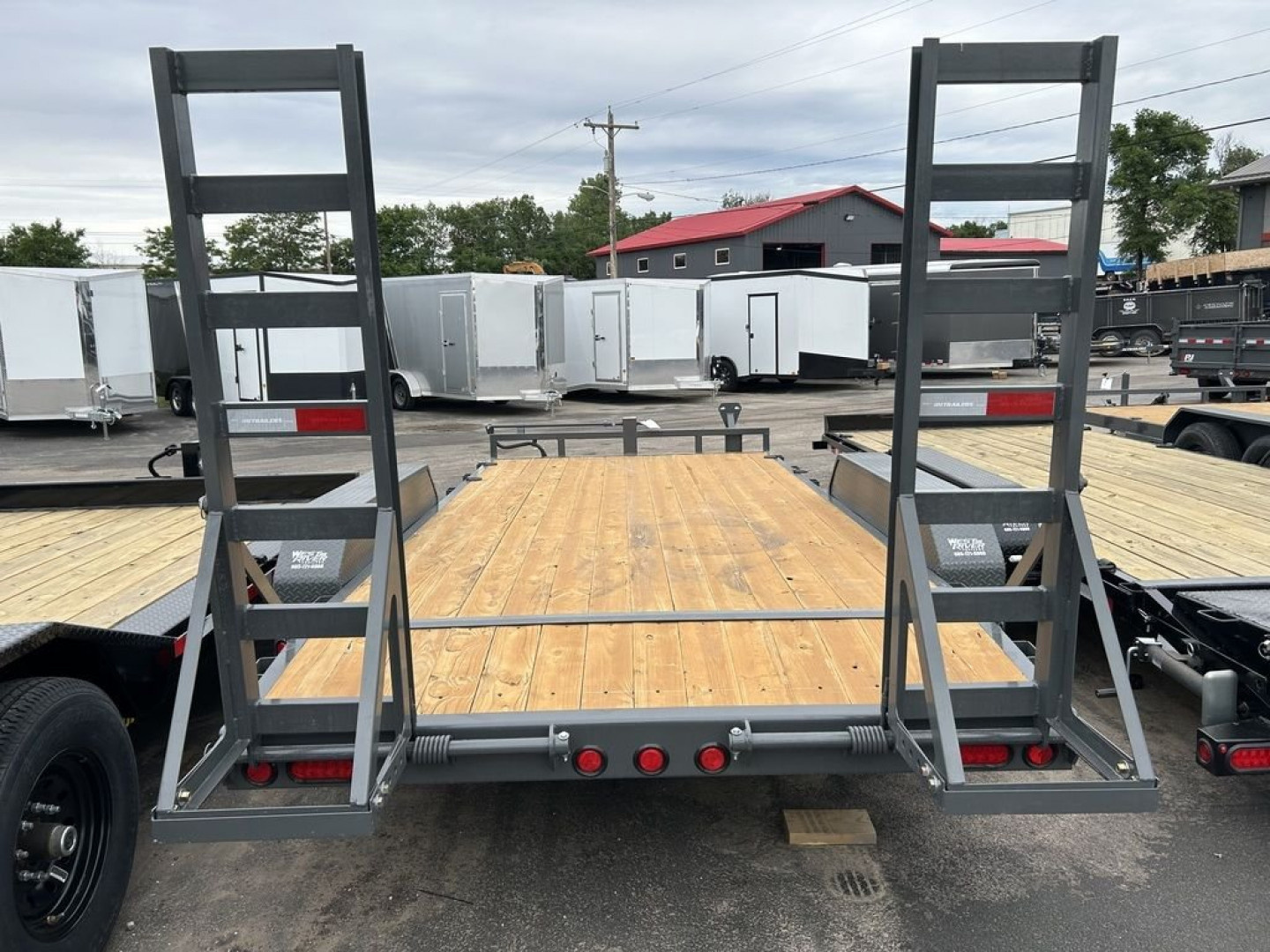 New 2024 PJ Trailers 6" Channel Equipment (CC) 16' Equipment Trailer