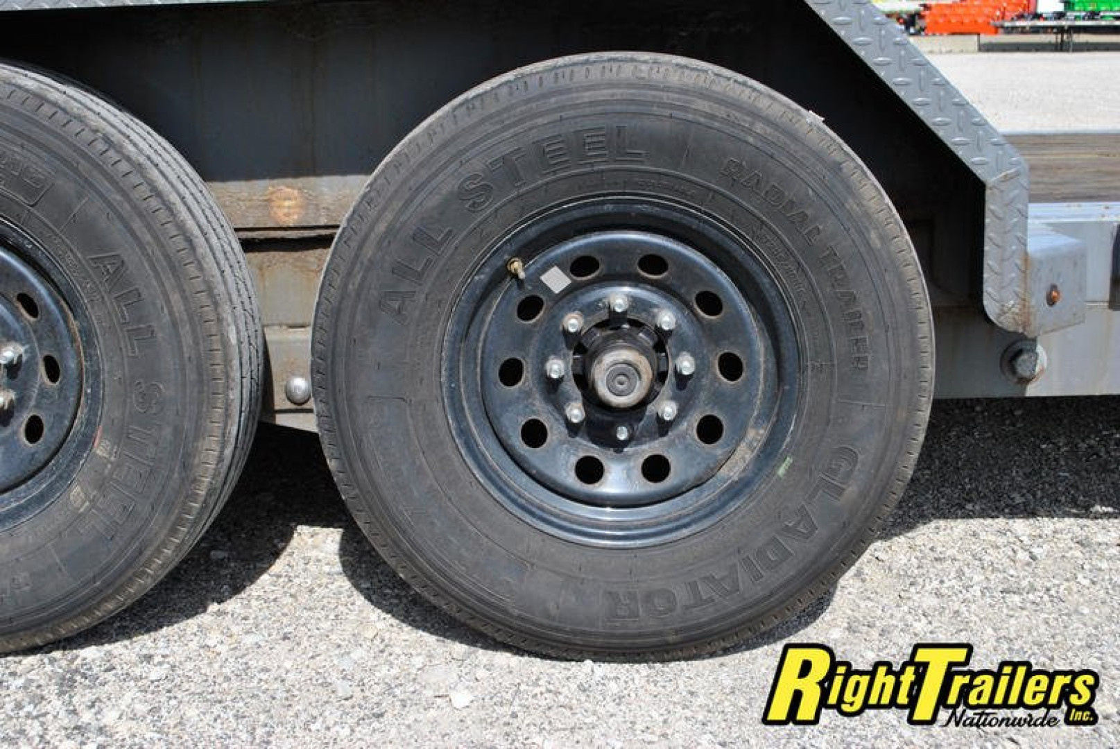 Used 2018 7X22 MIDSOTA Tilt Bed Equipment Trailer