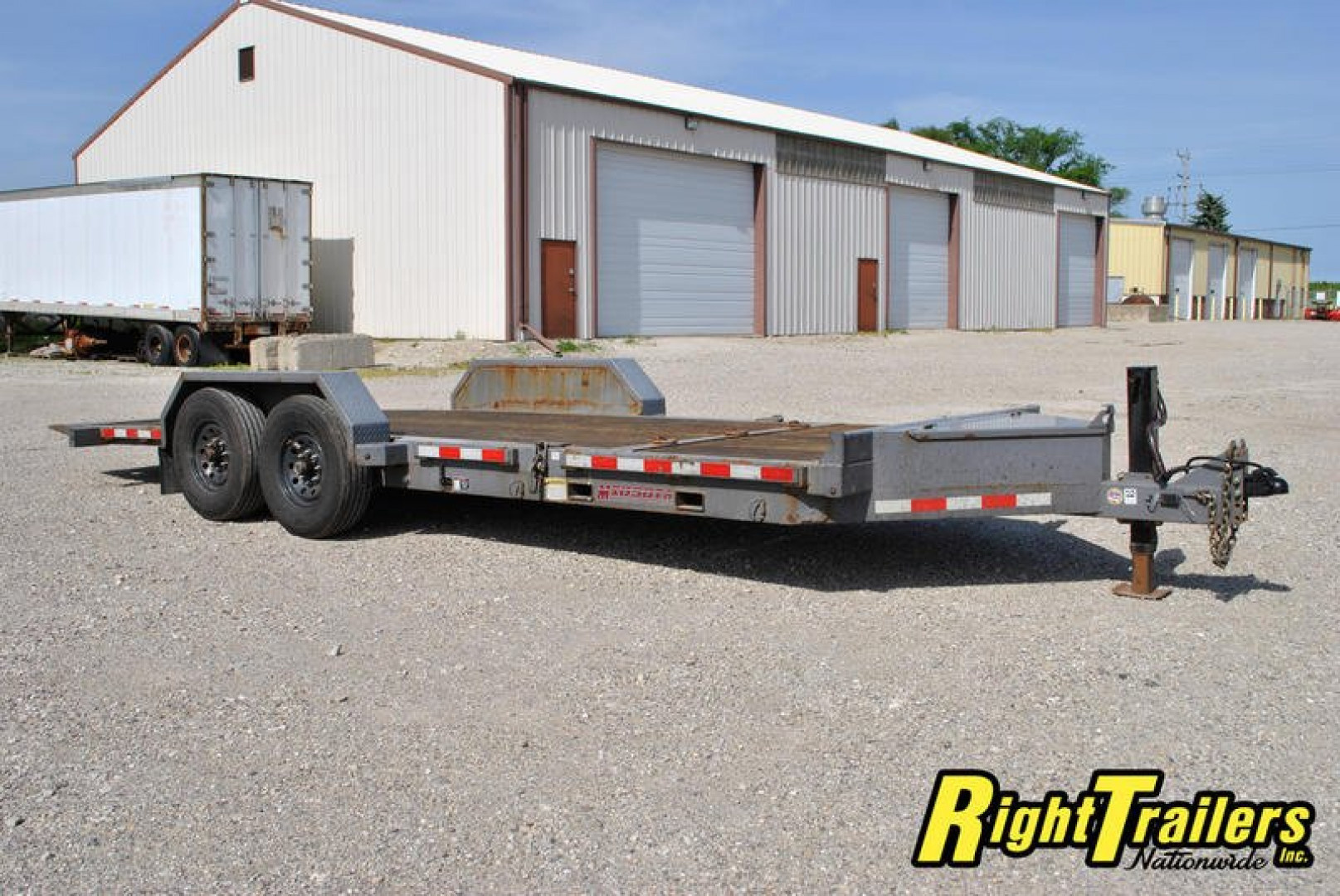 Used 2018 7X22 MIDSOTA Tilt Bed Equipment Trailer