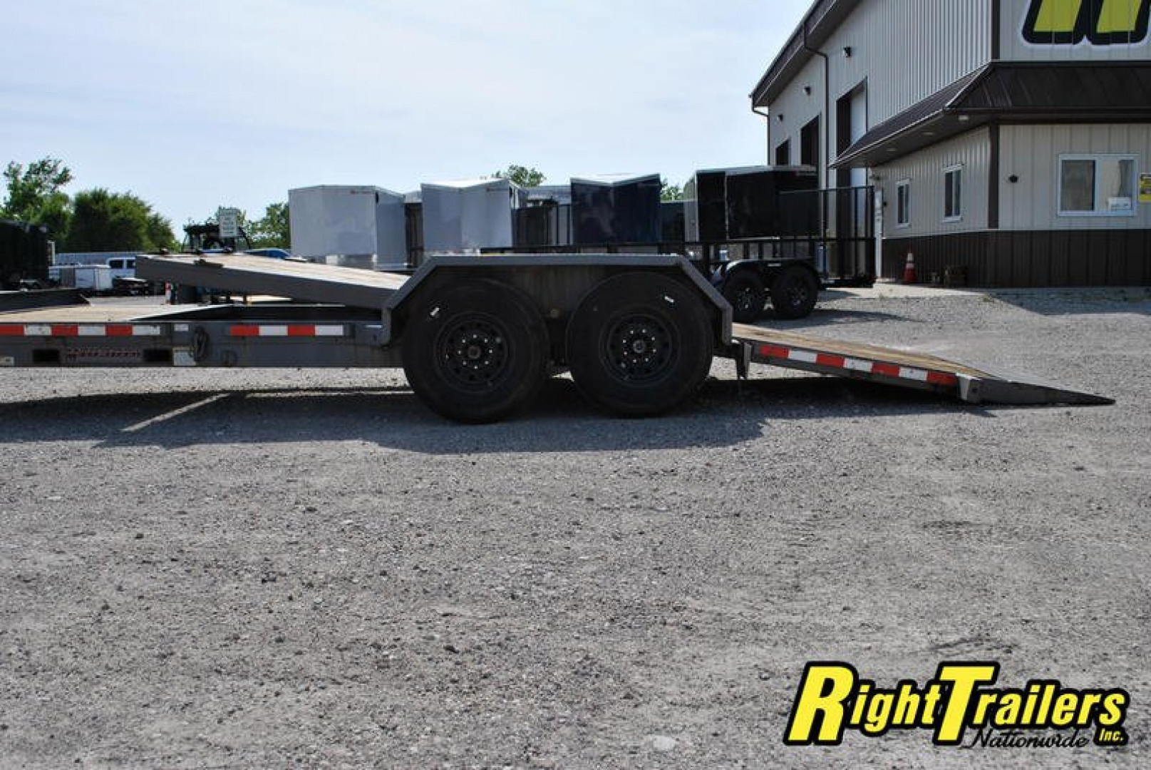 Used 2018 7X22 MIDSOTA Tilt Bed Equipment Trailer