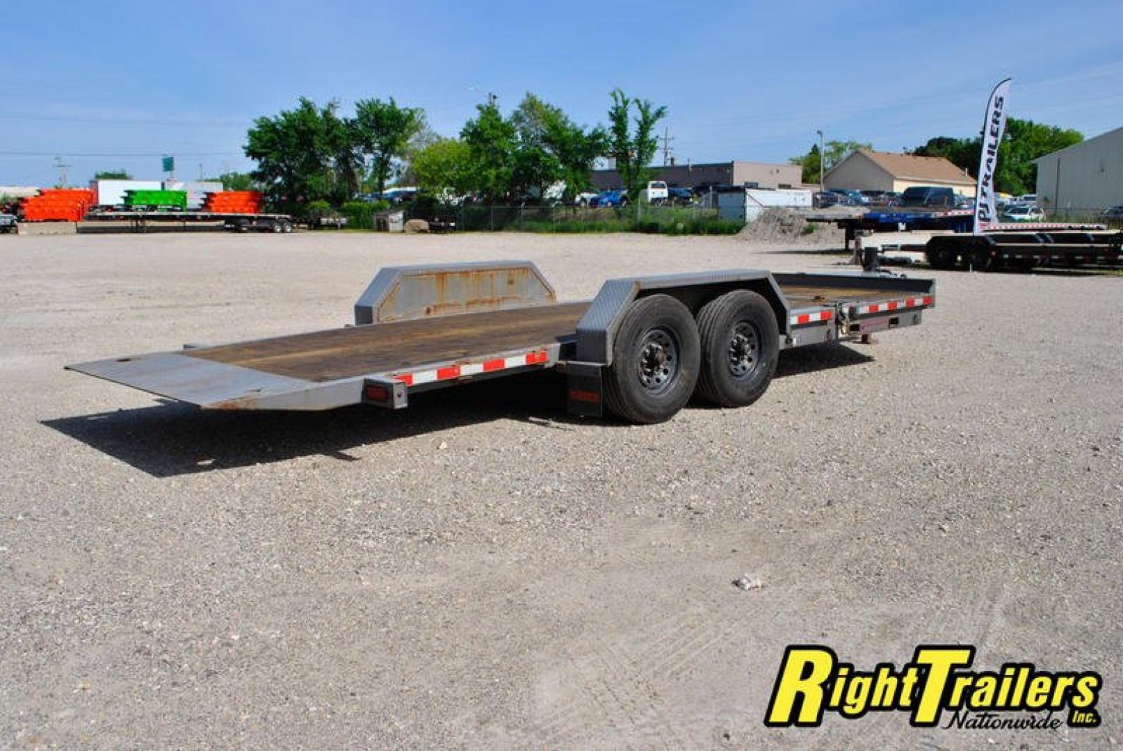 Used 2018 7X22 MIDSOTA Tilt Bed Equipment Trailer