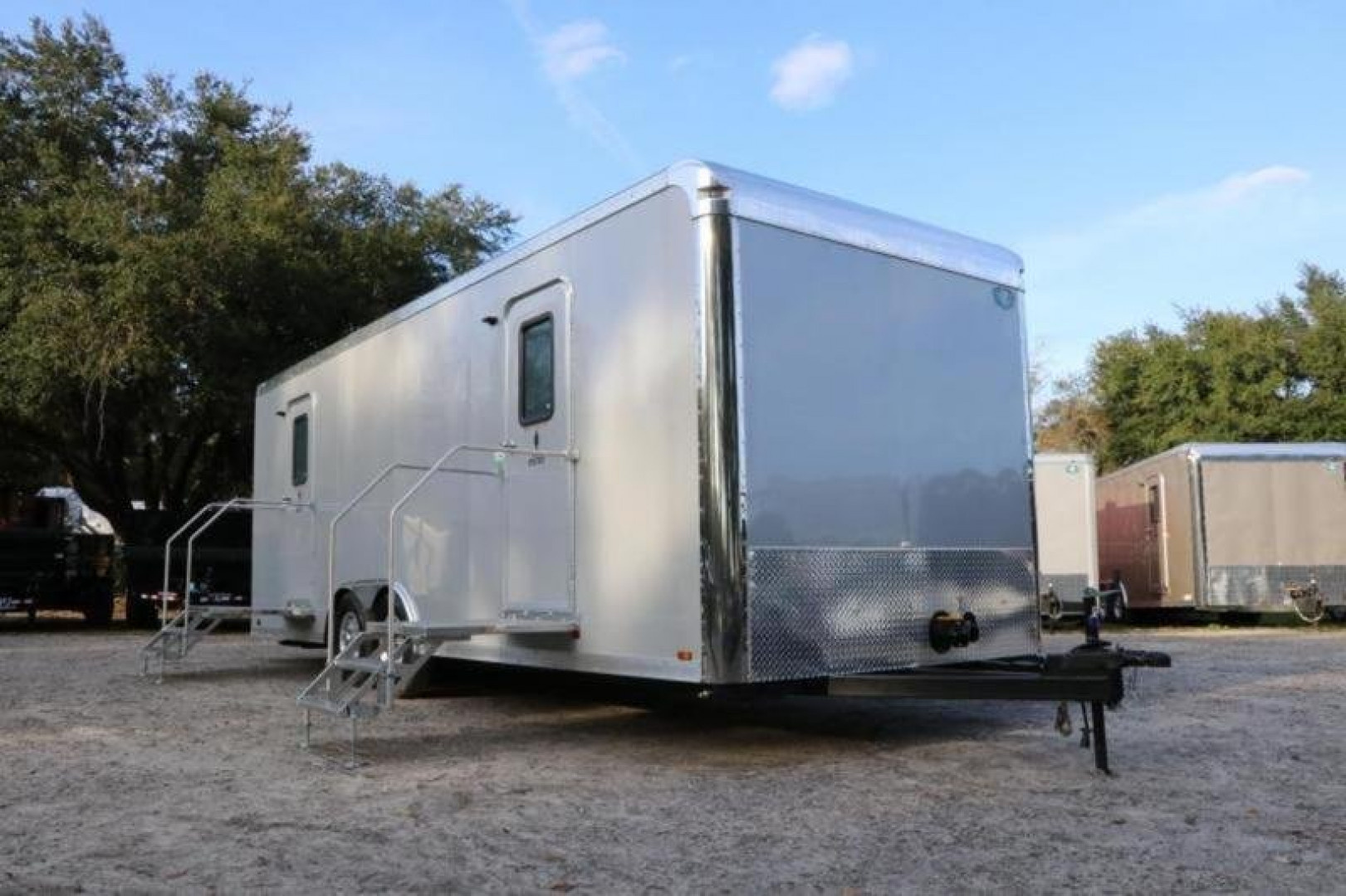 Used 2020 10 Station Restroom Trailer 10 Station Restroom Trailer