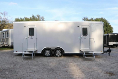 Used 2020 10 Station Restroom Trailer 10 Station Restroom Trailer