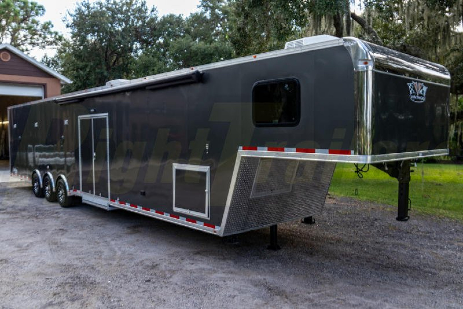 Gooseneck Trailer