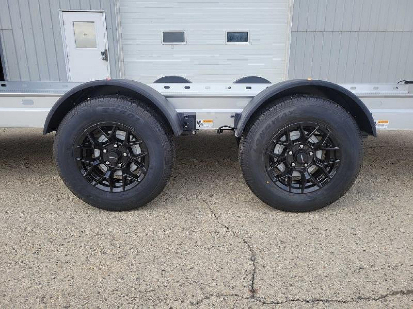 New 2026 Futura Trailers *INCOMING* Anodized Aluminum Lowering Super Sport 16'5"x81" Car / Racing Trailer