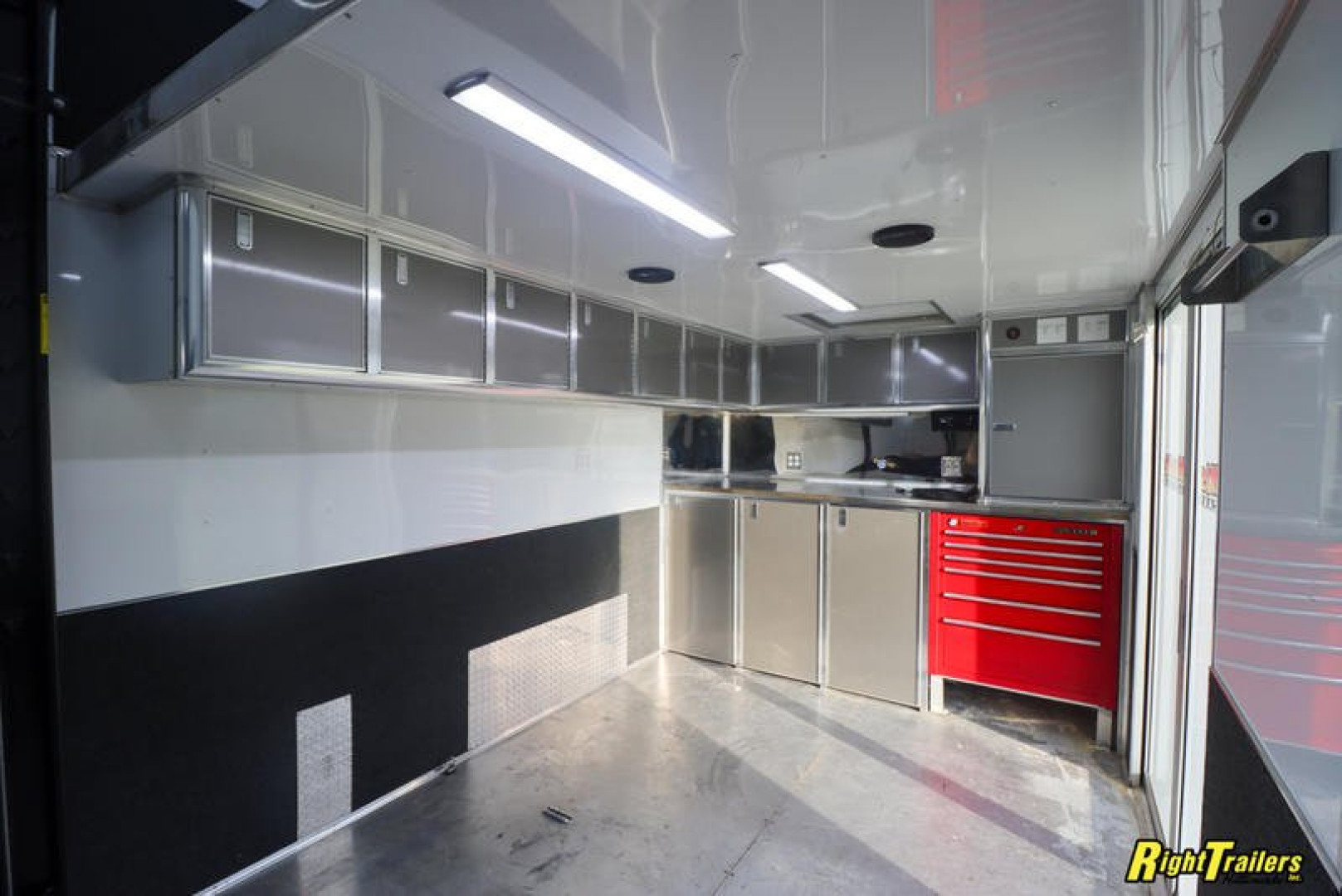 Used 2021 8.5X34 PERFORMAX TRAILER 280765