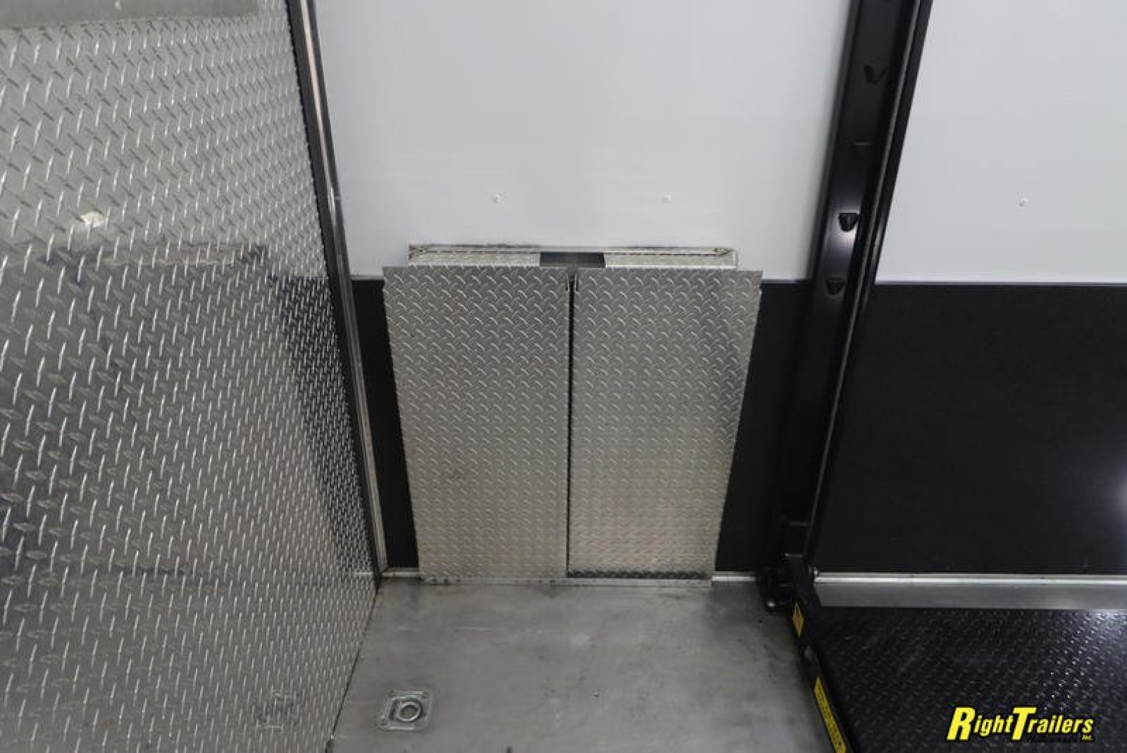 Used 2021 8.5X34 PERFORMAX TRAILER 280765