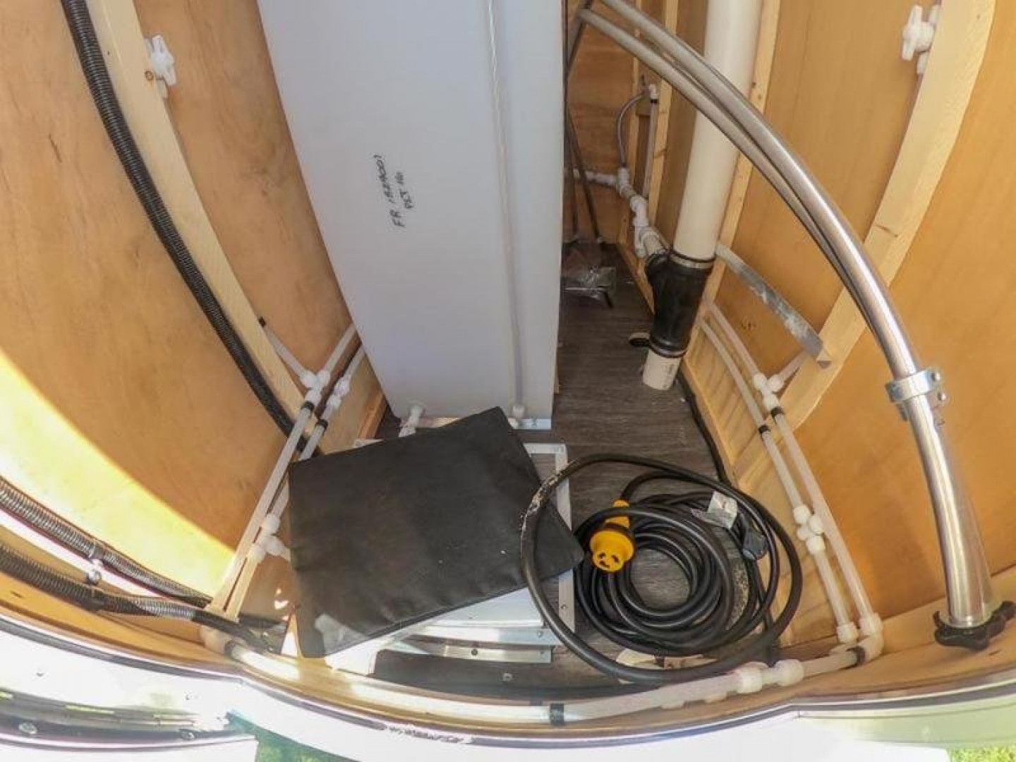 Used 2021 2-station Restroom Trailer Forest River Cargo