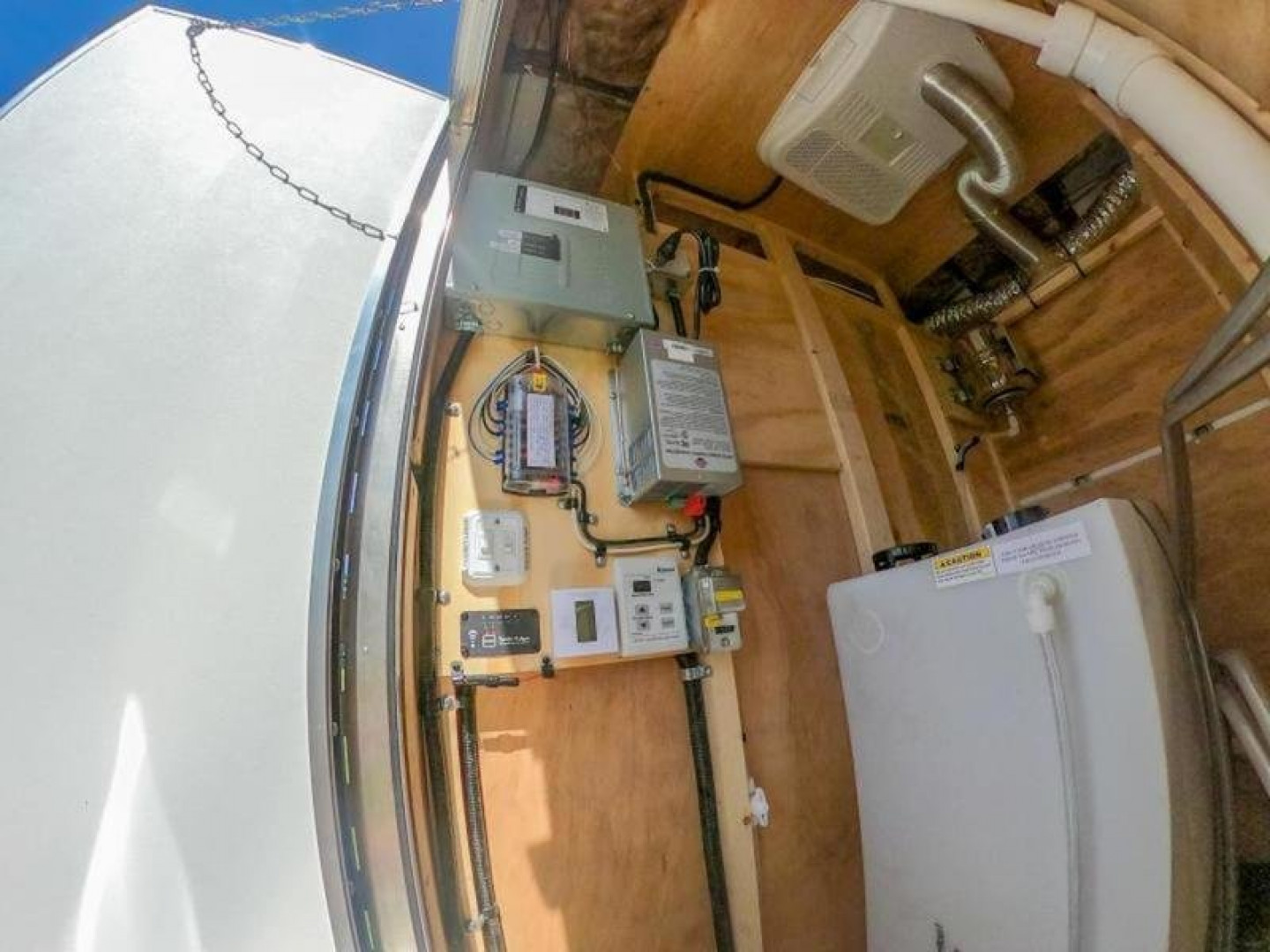 Used 2021 2-station Restroom Trailer Forest River Cargo