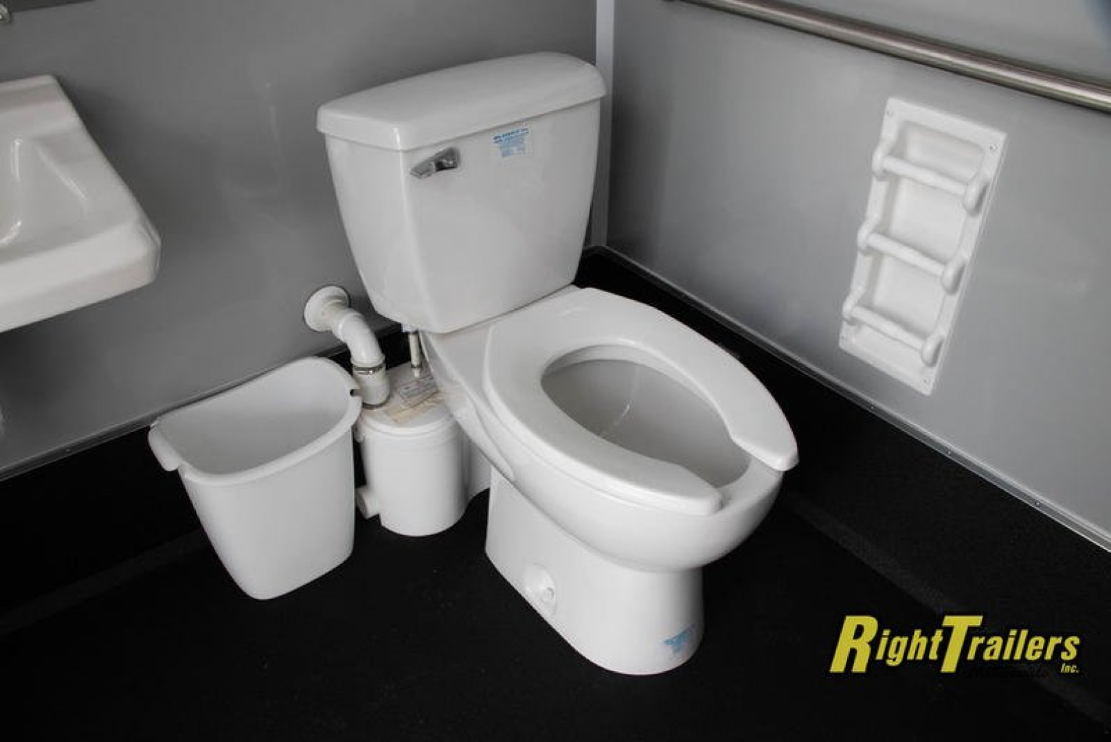 Used 2021 3 Station ADA with Shower Package WC20-ADA-2