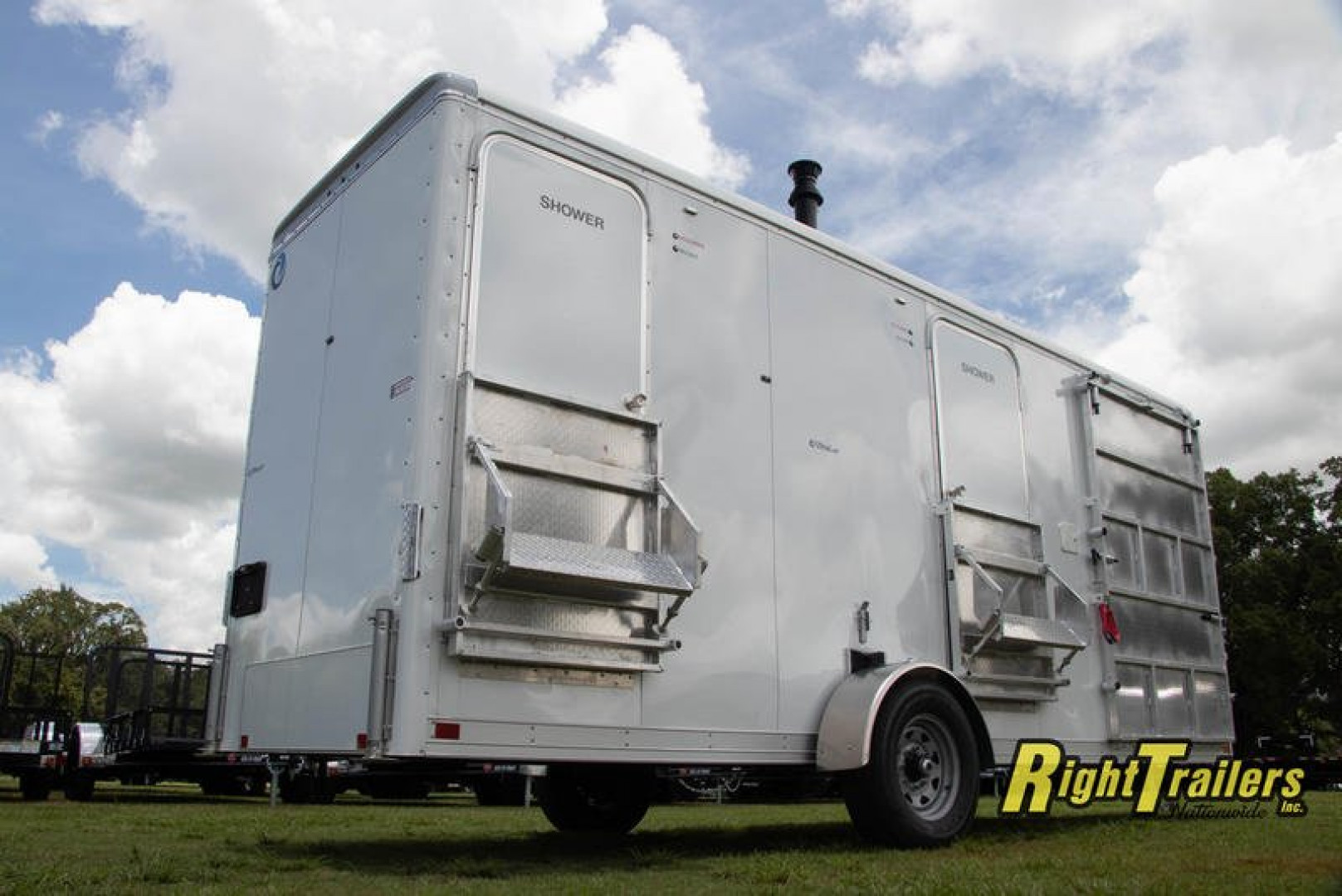 Used 2021 3 Station ADA with Shower Package WC20-ADA-2