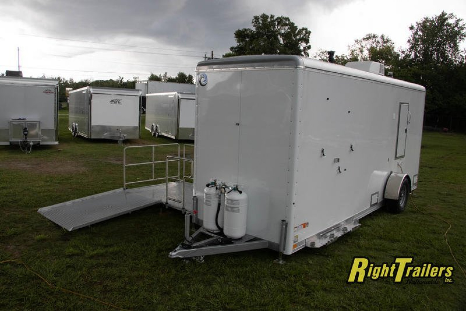 Used 2021 3 Station ADA with Shower Package WC20-ADA-2