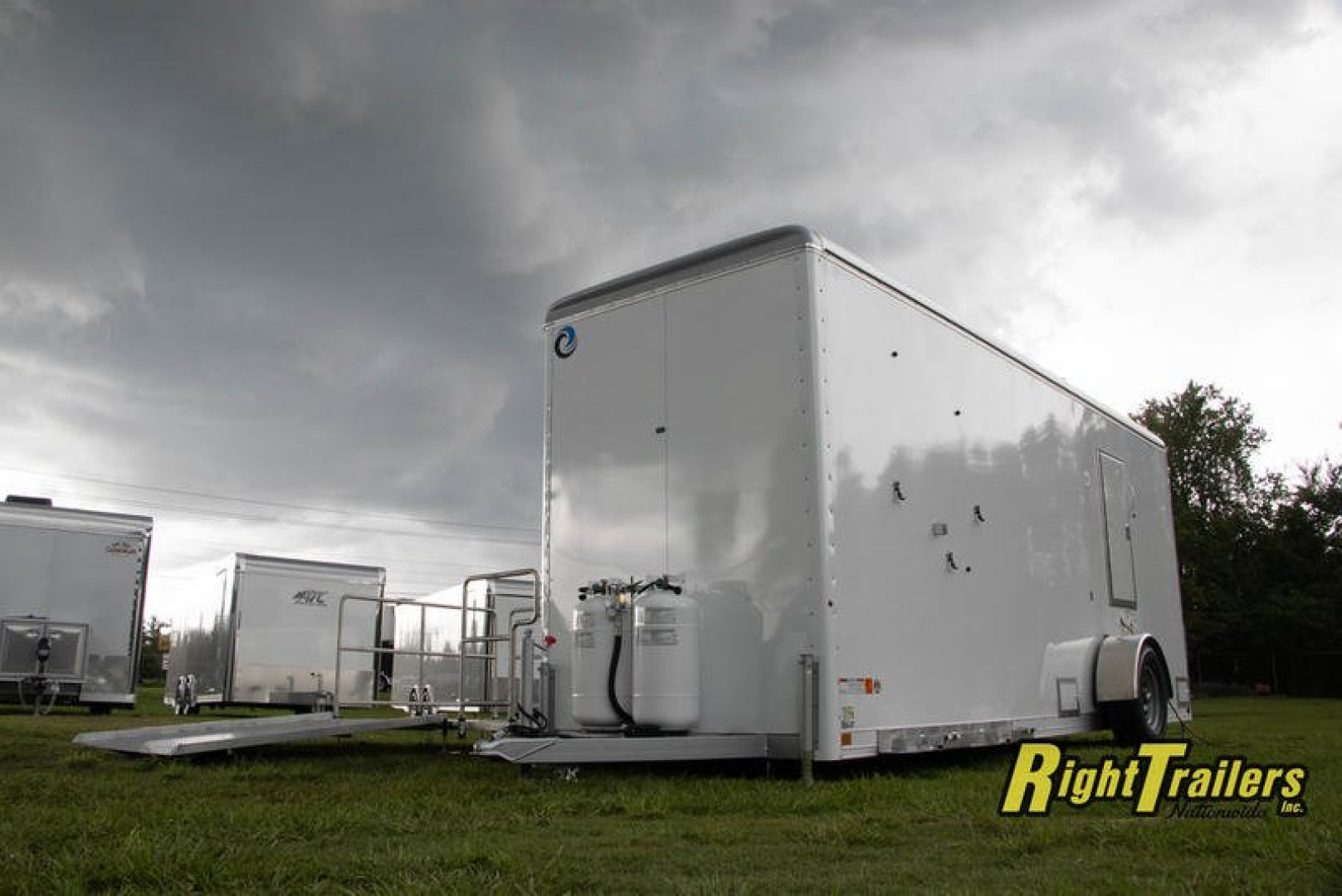 Used 2021 3 Station ADA with Shower Package WC20-ADA-2