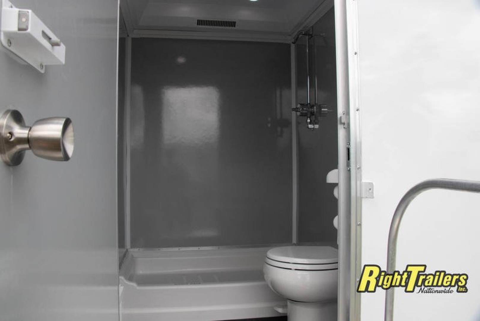 Used 2021 3 Station ADA with Shower Package WC20-ADA-2