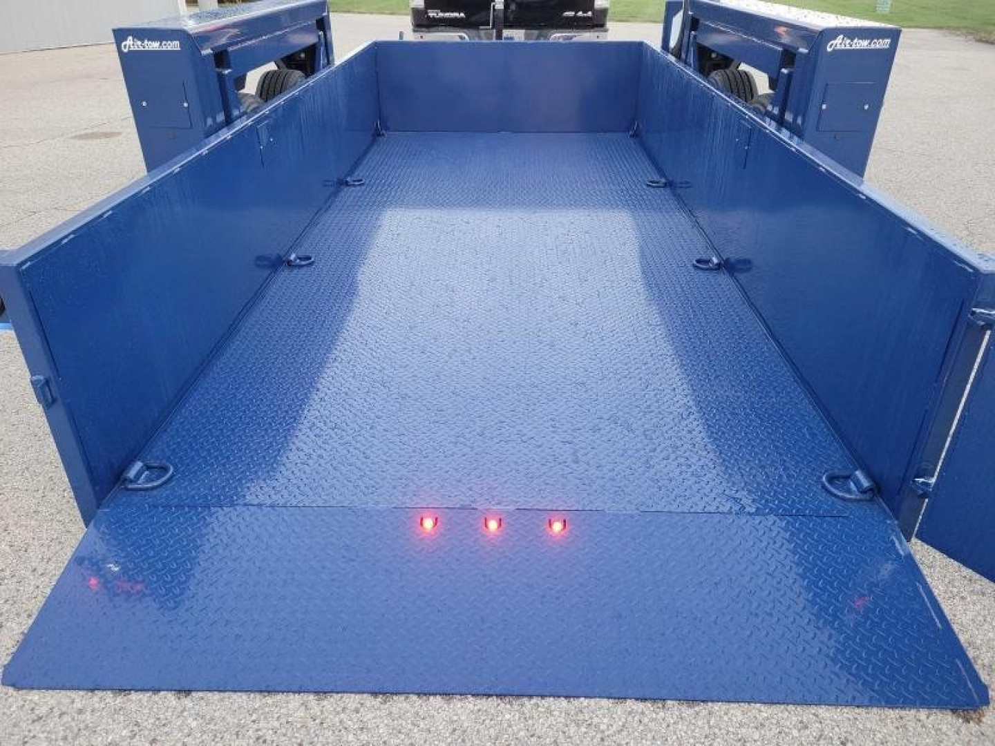 New 2024 Air Tow UT1614 16'X 75", Drop/Lowering 14000 LBS. Payload Capacity Equipment Trailer