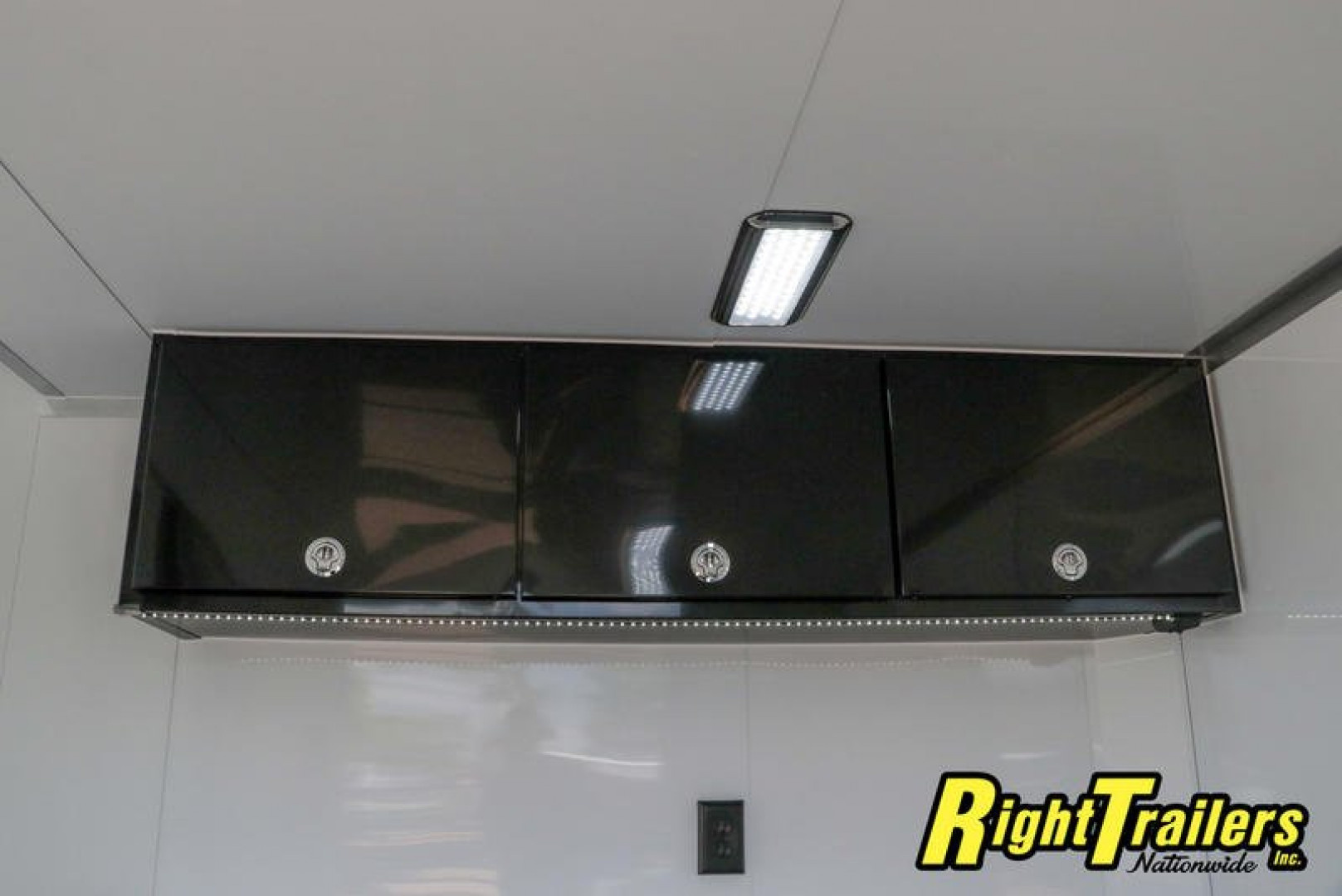 New 8.5x26 ATC Stacker Race Trailer STKAB8526+0-3T6.0K